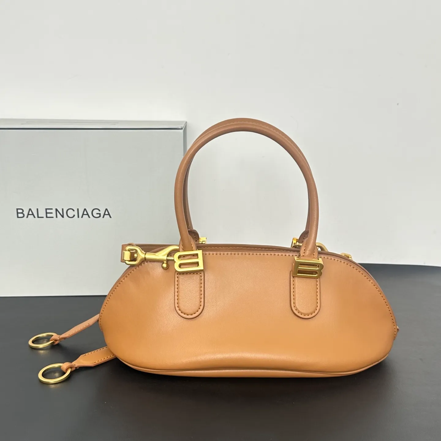 All categories Balenciaga Women's Bags (Balenciaga) Balenciaga 8812 small size
