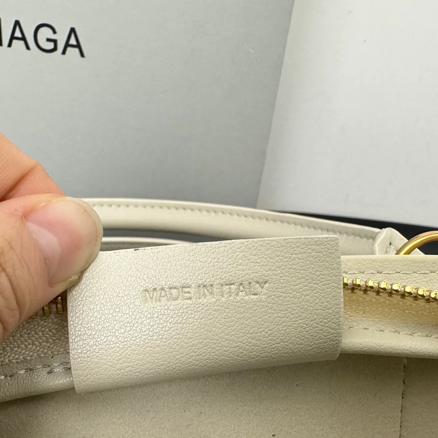 All categories Balenciaga Women's Bags (Balenciaga) Balenciaga 8812 small size