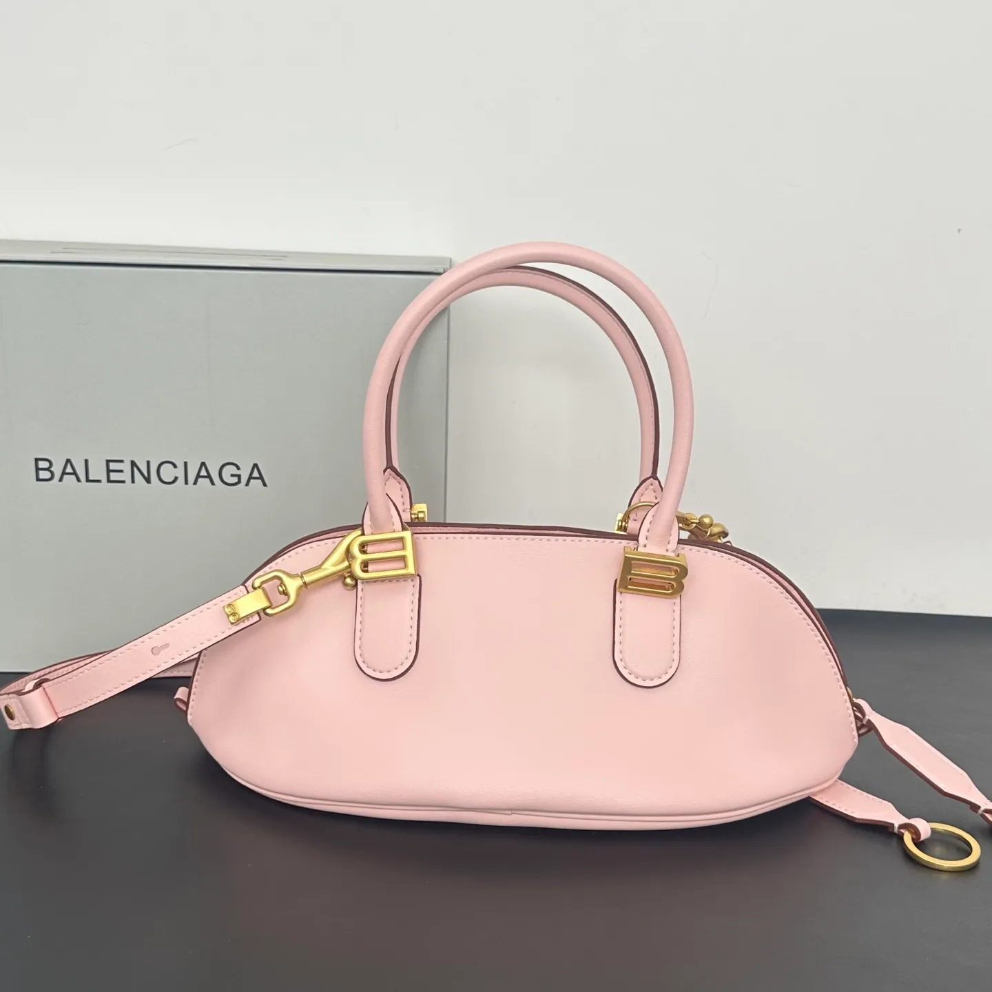 All categories Balenciaga Women's Bags (Balenciaga) Balenciaga 8812 small size