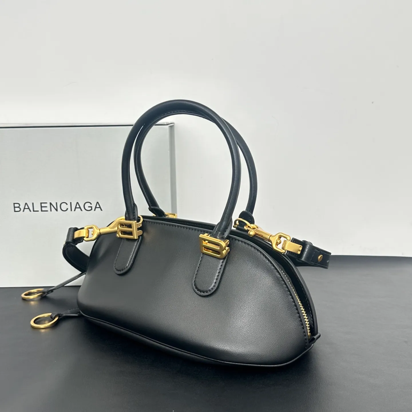 All categories Balenciaga Women's Bags (Balenciaga) Balenciaga 8812 small size