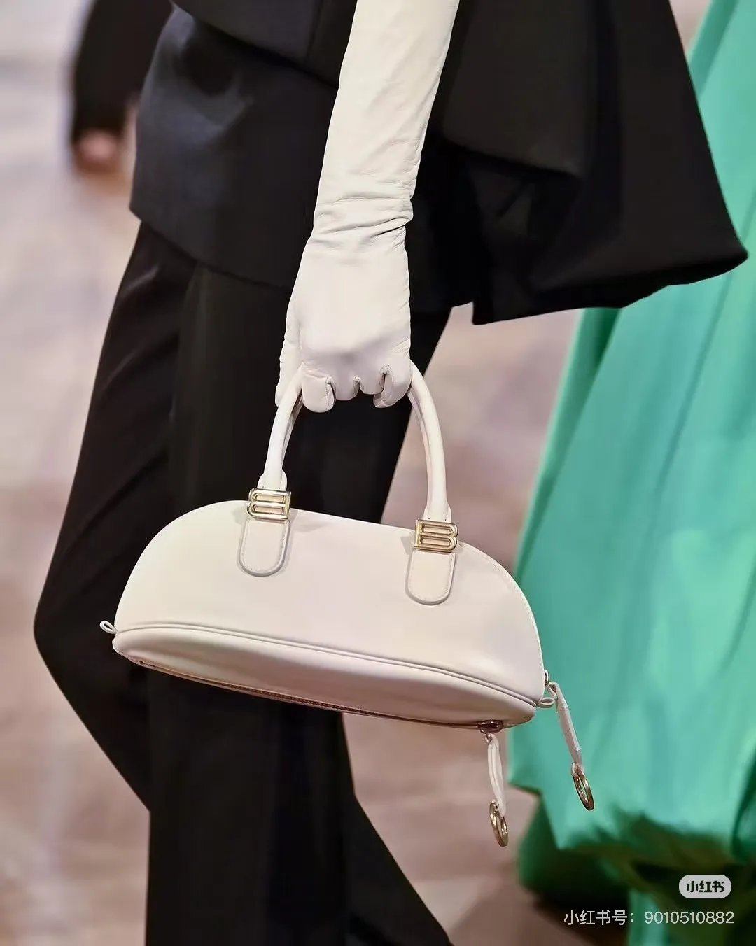 All categories Balenciaga Women's Bags (Balenciaga) Balenciaga 8812 small size