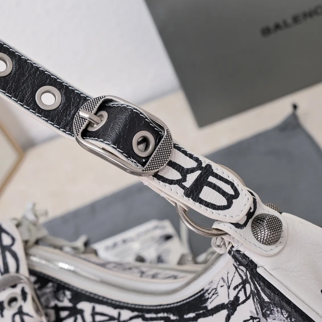 All Categories Balenciaga Women's Bags (Balenciaga) Balenciaga Original Order 3318