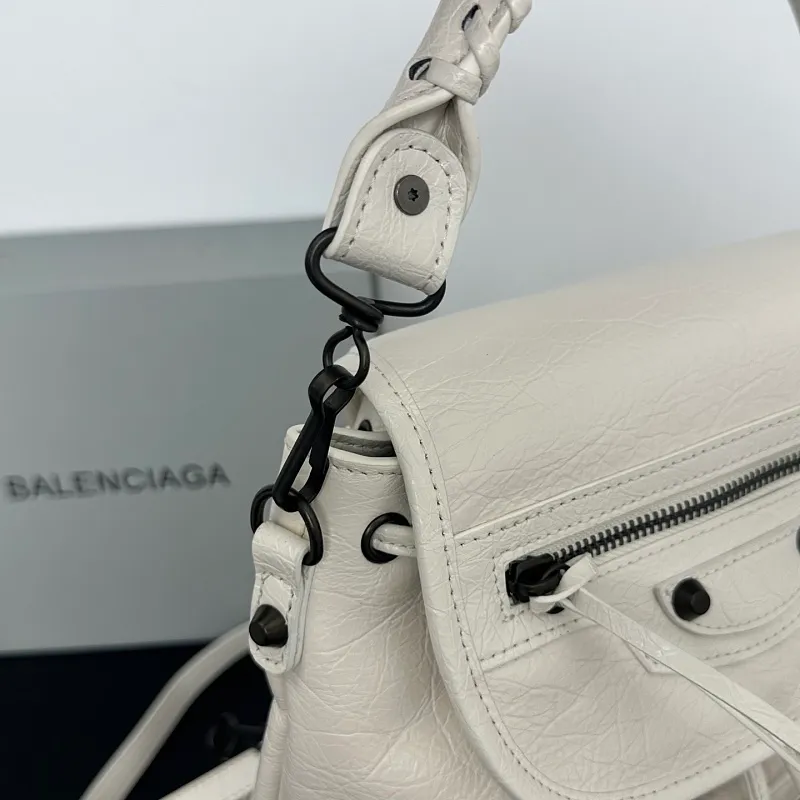 All categories Balenciaga Women's Bags (Balenciaga) Balenciaga 8896