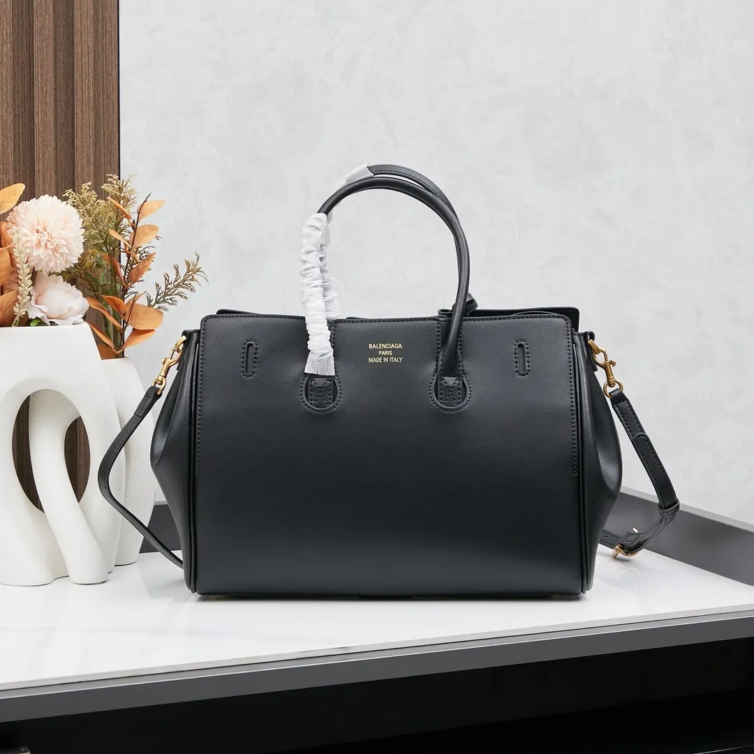 All Categories Balenciaga Women's Bags (Balenciaga) Balenciaga 3022