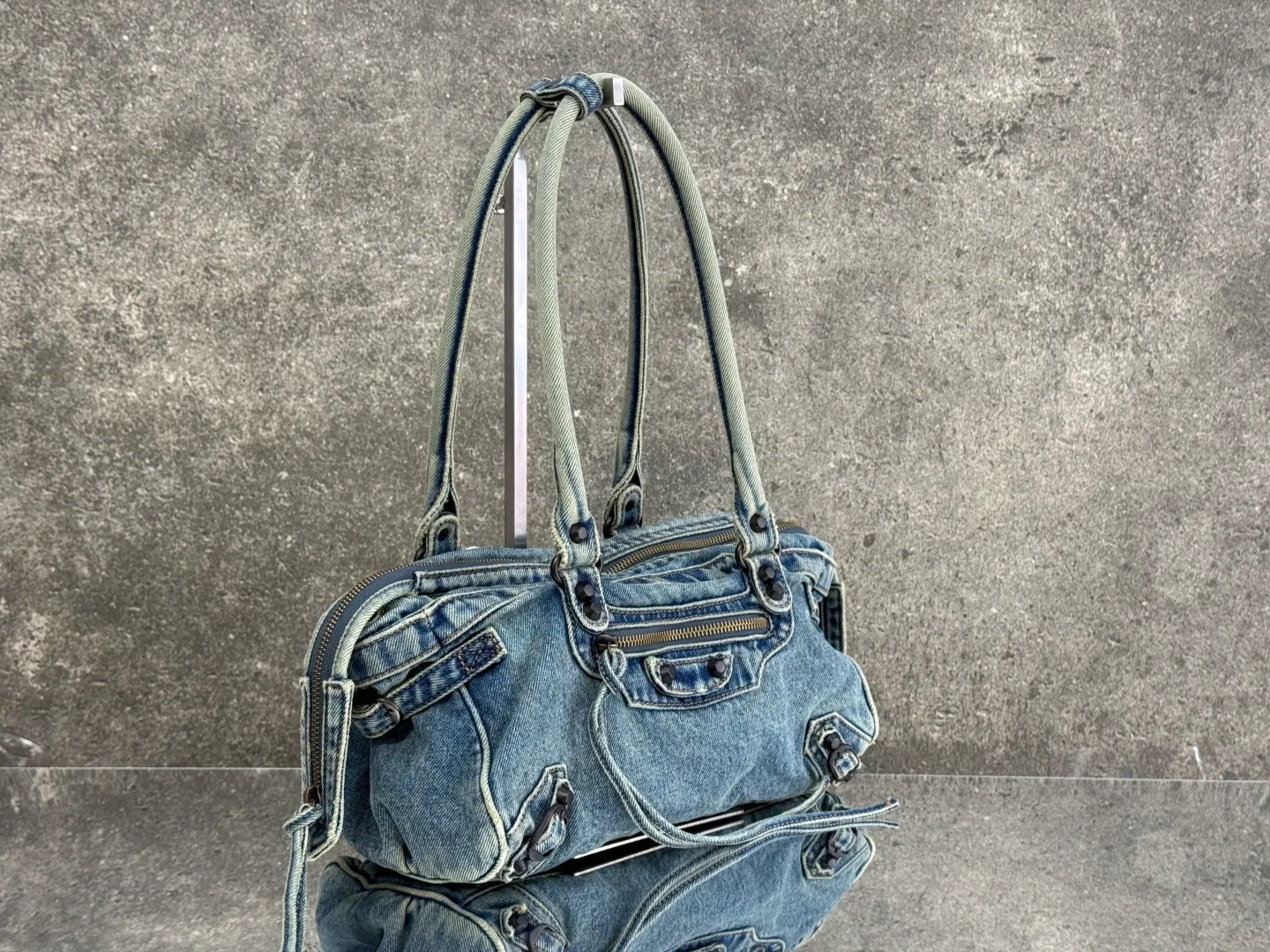 All Categories Balenciaga Women's Bags (Balenciaga) Balenciaga 0827