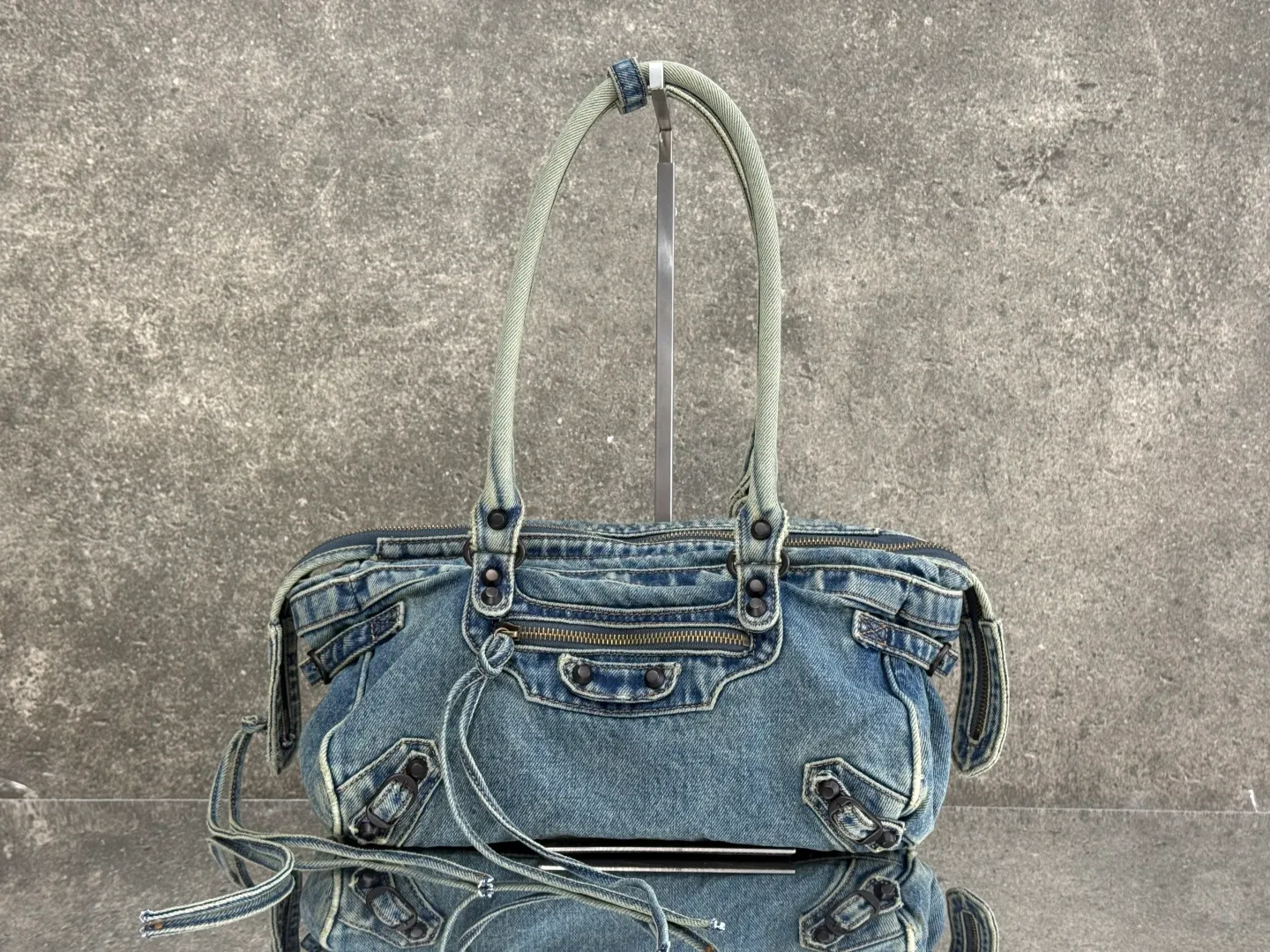 All Categories Balenciaga Women's Bags (Balenciaga) Balenciaga 0827
