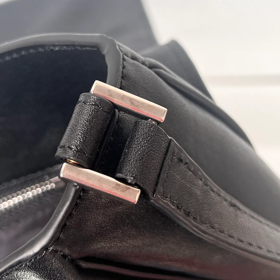 All Categories Balenciaga Women's Bags (Balenciaga) Balenciaga 1115