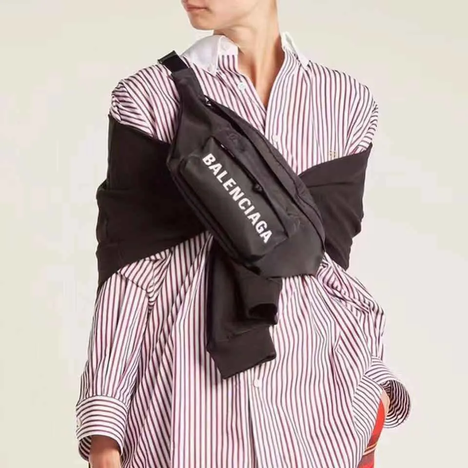 All categories Balenciaga Women's Bags (Balenciaga) Balenciaga, 3011