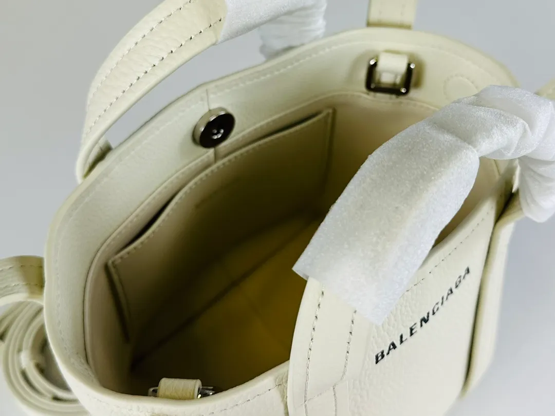 All Categories Balenciaga Women's Bags (Balenciaga) Balenciaga 1090