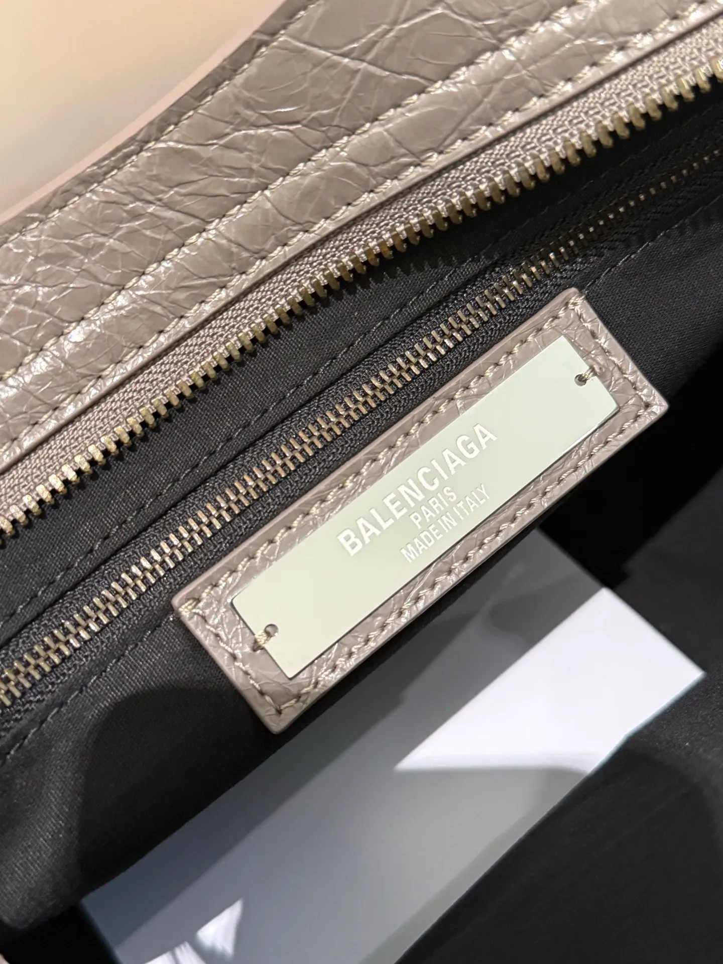 All Categories Balenciaga Women's Bags (Balenciaga) Balenciaga 3301