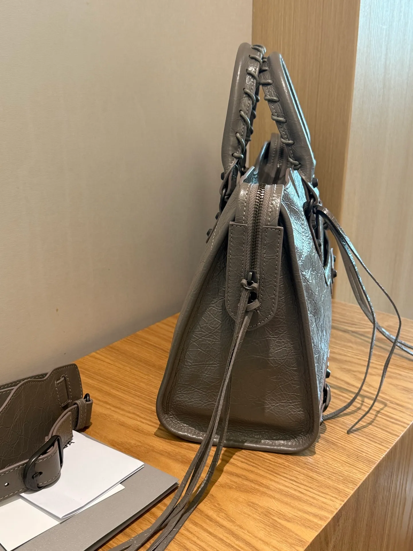 All Categories Balenciaga Women's Bags (Balenciaga) Balenciaga 3301