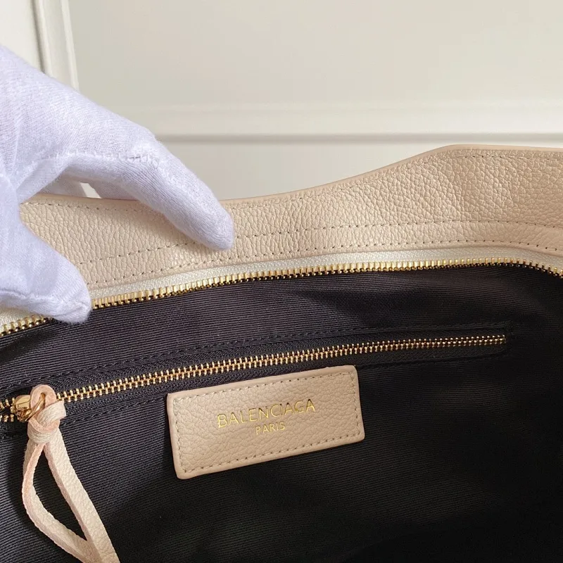 All categories Balenciaga Women's Bags (Balenciaga) Balenciaga original order 3024