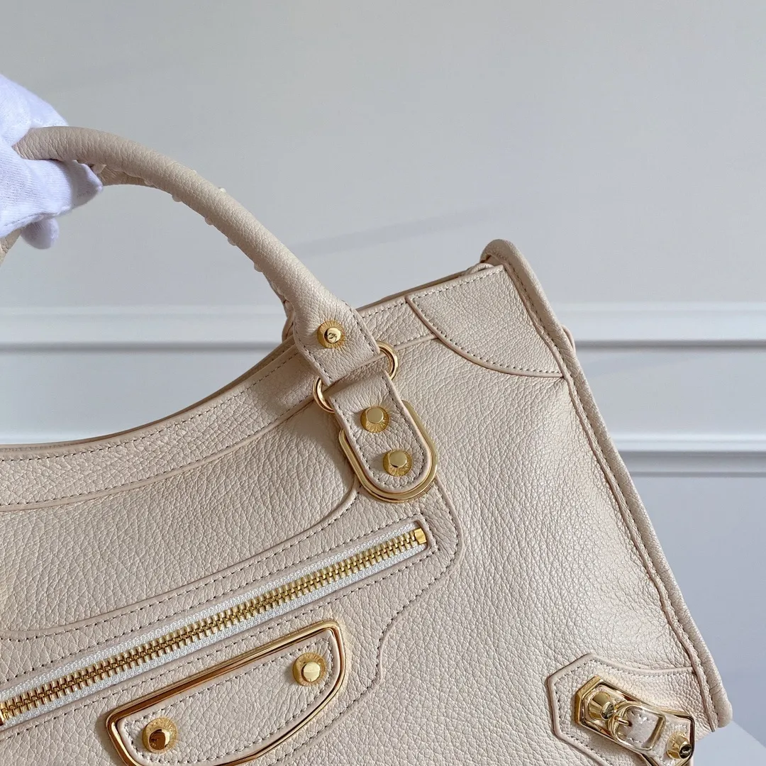 All categories Balenciaga Women's Bags (Balenciaga) Balenciaga original order 3024