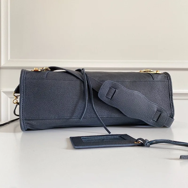 All categories Balenciaga Women's Bags (Balenciaga) Balenciaga original order 3024