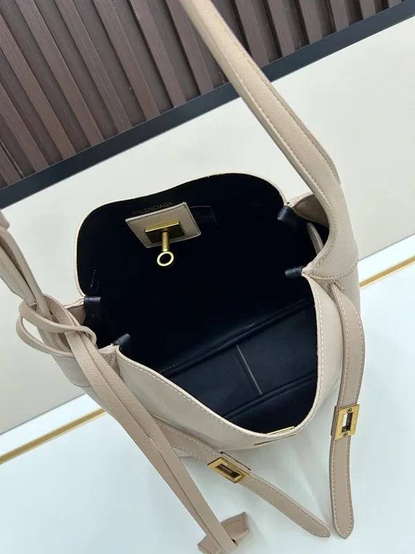 All Categories Balenciaga Women's Bags (Balenciaga) Balenciaga 6074