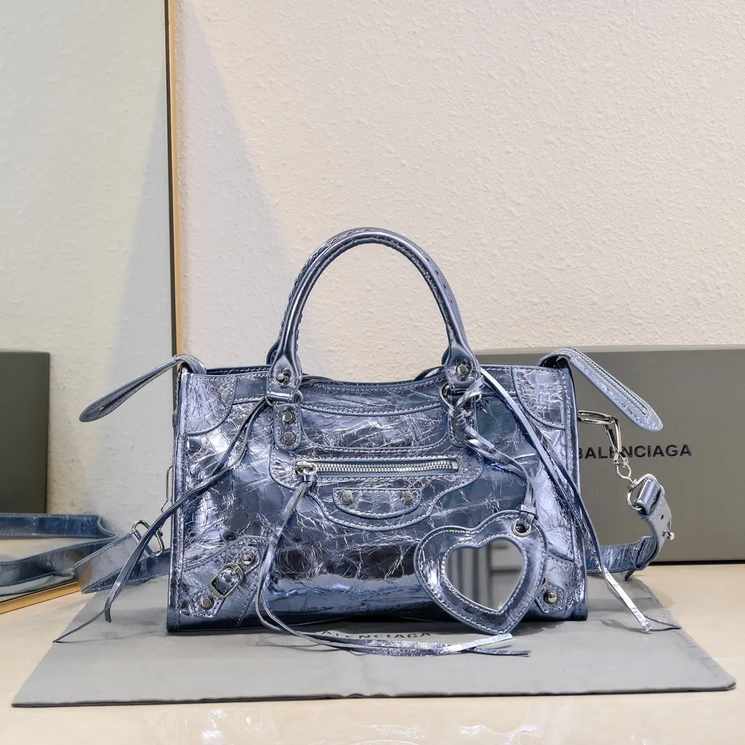 All Categories Balenciaga Women's Bags (Balenciaga) Balenciaga 2424