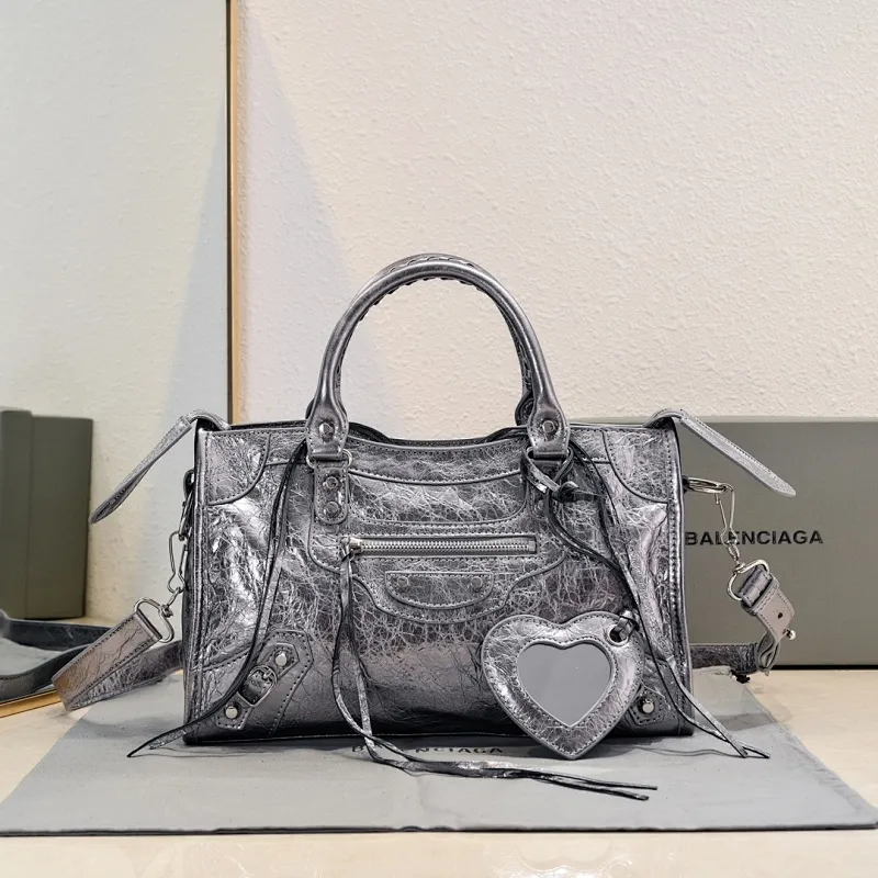 All Categories Balenciaga Women's Bags (Balenciaga) Balenciaga 2424