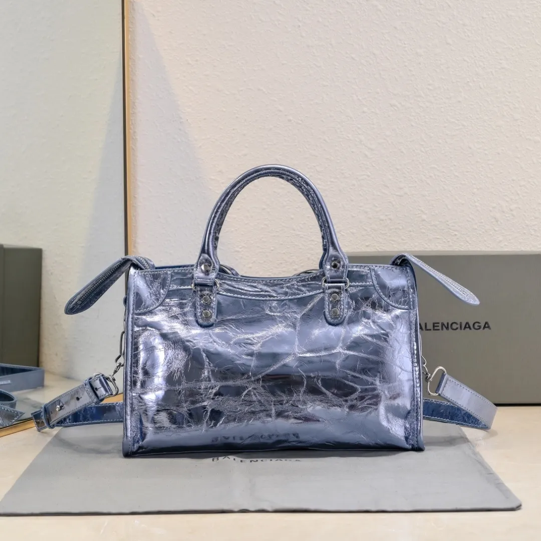 All Categories Balenciaga Women's Bags (Balenciaga) Balenciaga 2424