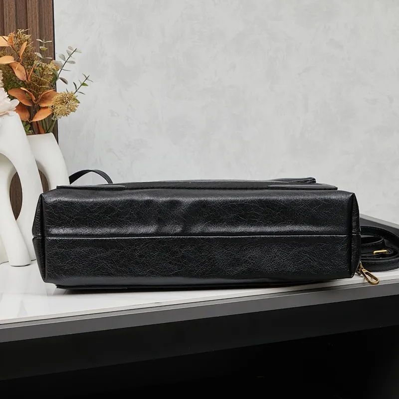 All Categories Balenciaga Women's Bags (Balenciaga) Balenciaga 6034