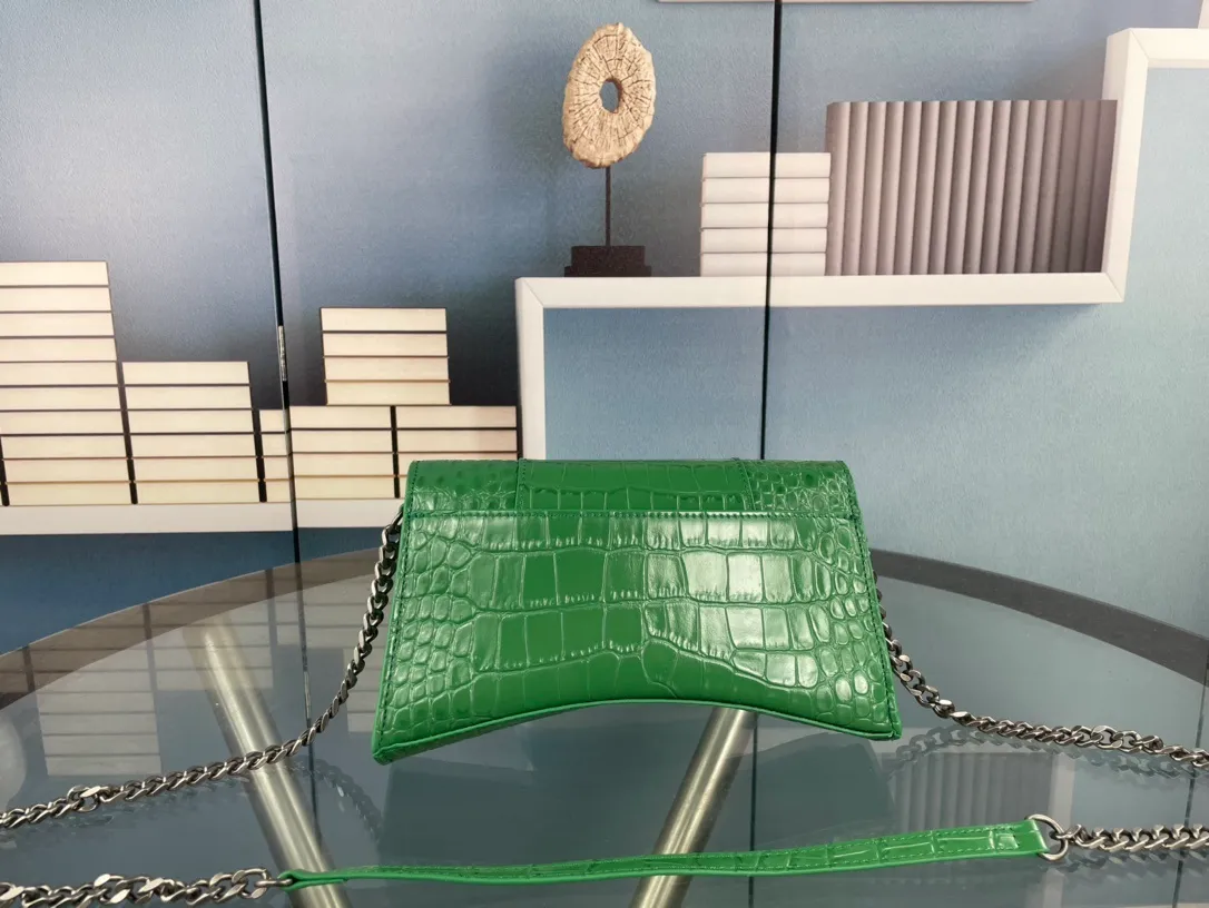 All categories Official website "Brand Women's Bags" Women's Bags 💙 BALENCIAGA 2023 latest Balenciaga crossbody bag