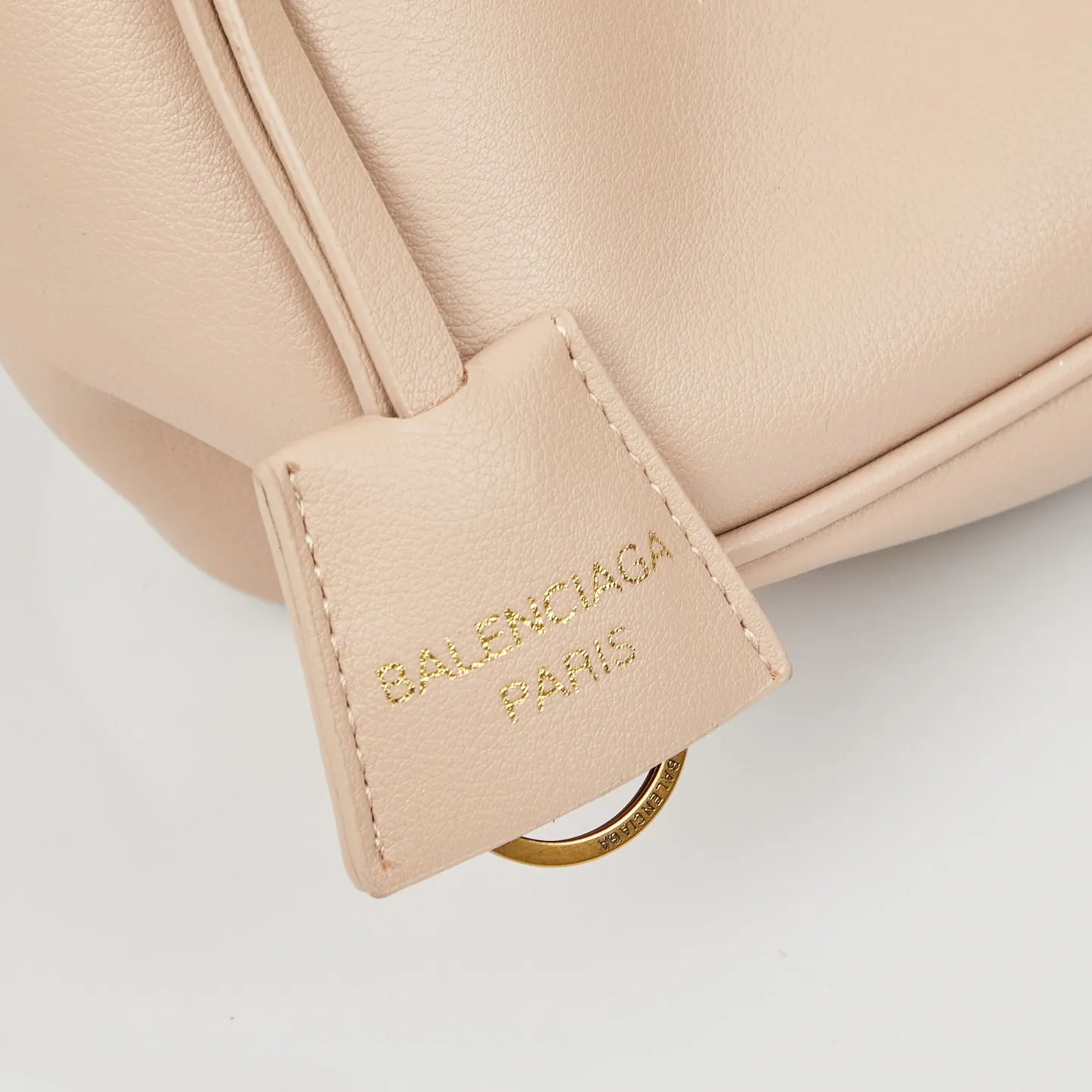 All Categories Official Website "Brand Women's Bags" Women's Bags 💙 BALENCIAGA 2025 Official Website New Balenciaga Crossbody Bag
