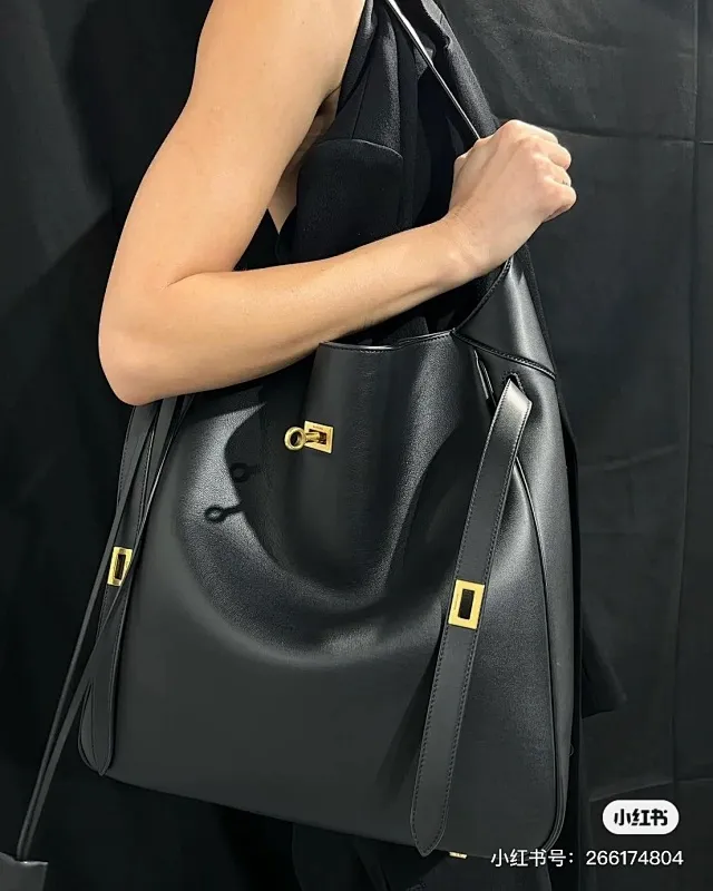 All Categories Balenciaga Women's Bags (Balenciaga) Balenciaga 5021