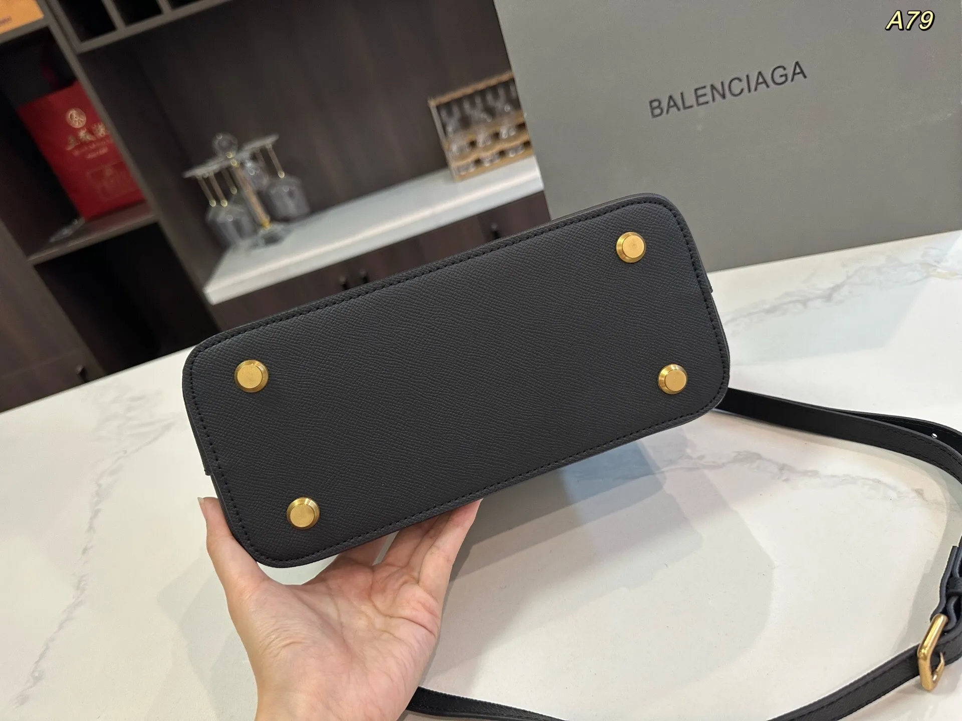 All Categories Official Website "Brand Women's Bags" Women's Bags 💙 BALENCIAGA 2025 New Balenciaga Shell Bag