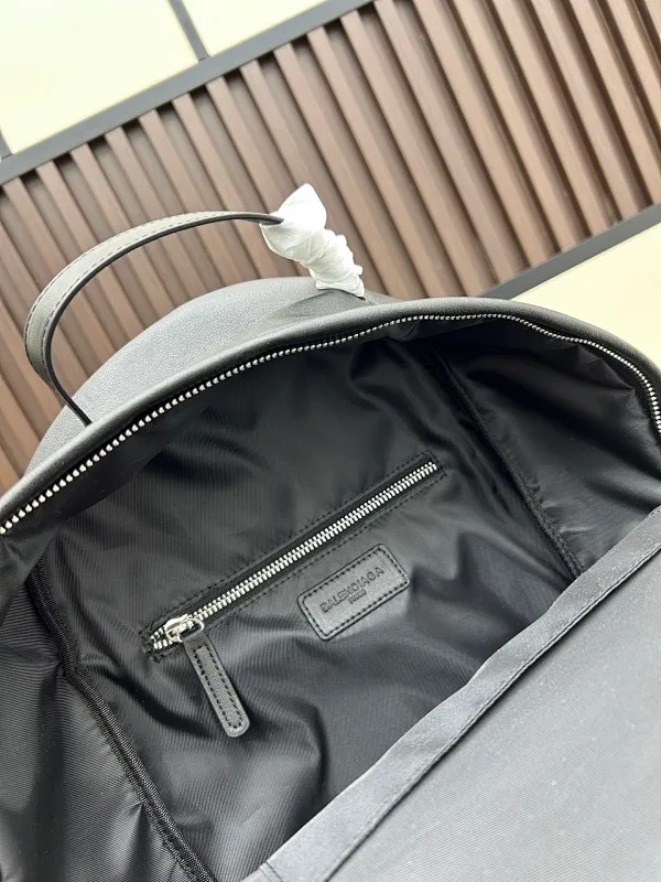 All Categories Balenciaga Women's Bags (Balenciaga) Balenciaga 9001
