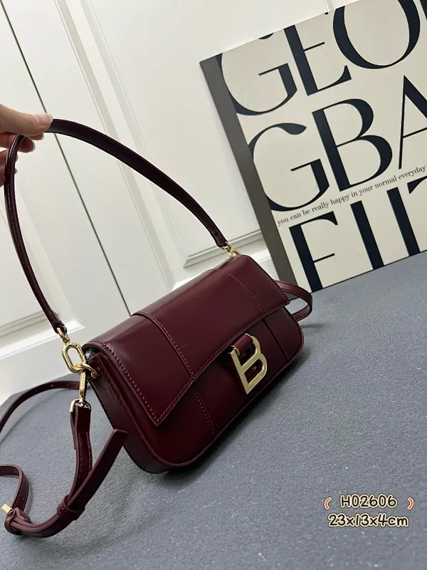 All Categories Official Website "Brand Women's Bags" Women's Bags 💙 BALENCIAGA 2025 New Balenciaga Crossbody Bag