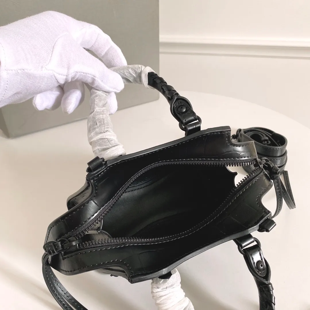 All categories Balenciaga Women's Bags (Balenciaga) Balenciaga 75057