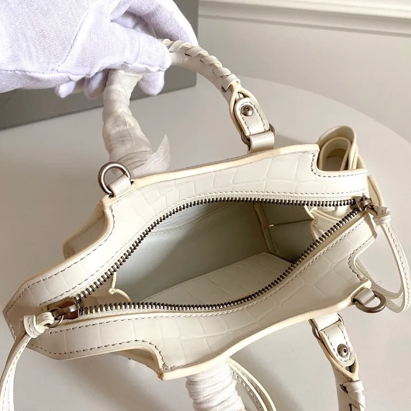 All categories Balenciaga Women's Bags (Balenciaga) Balenciaga 75057