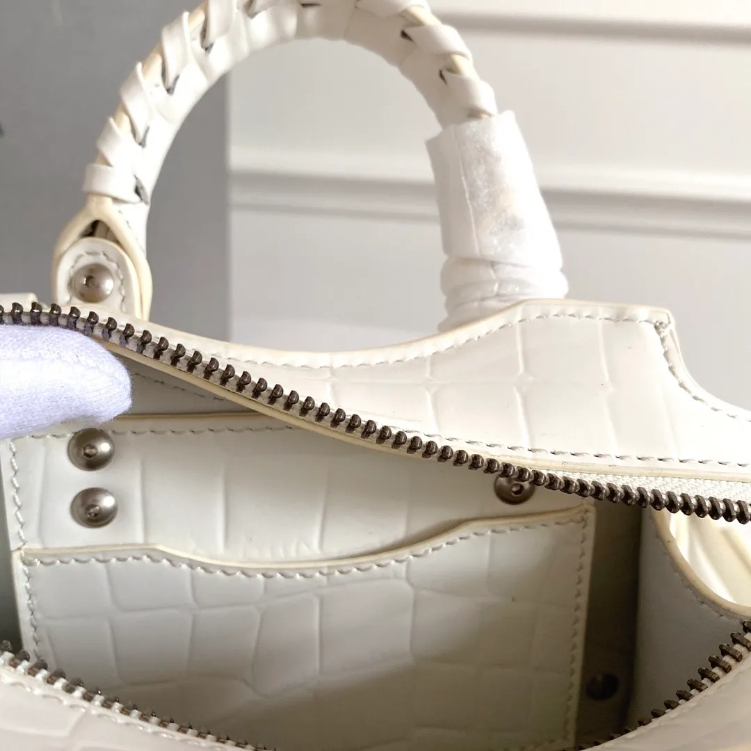 All categories Balenciaga Women's Bags (Balenciaga) Balenciaga 75057