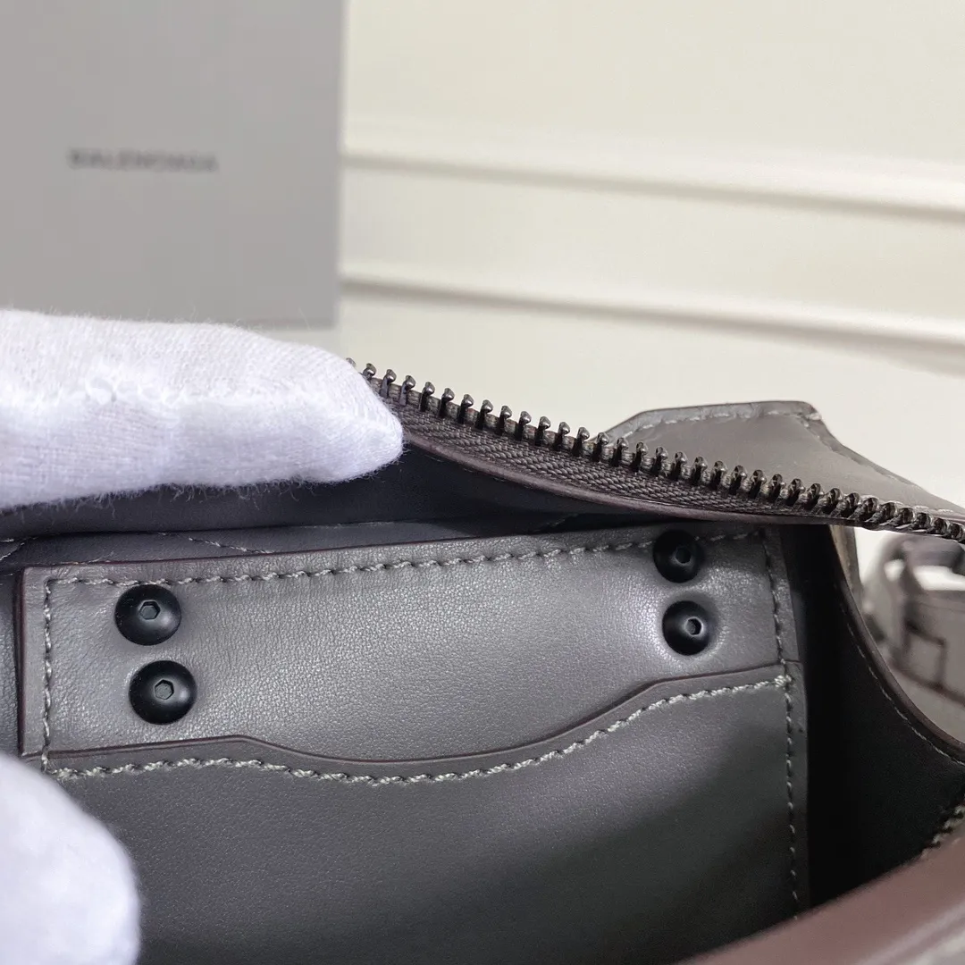 All categories Balenciaga Women's Bags (Balenciaga) Balenciaga 75057