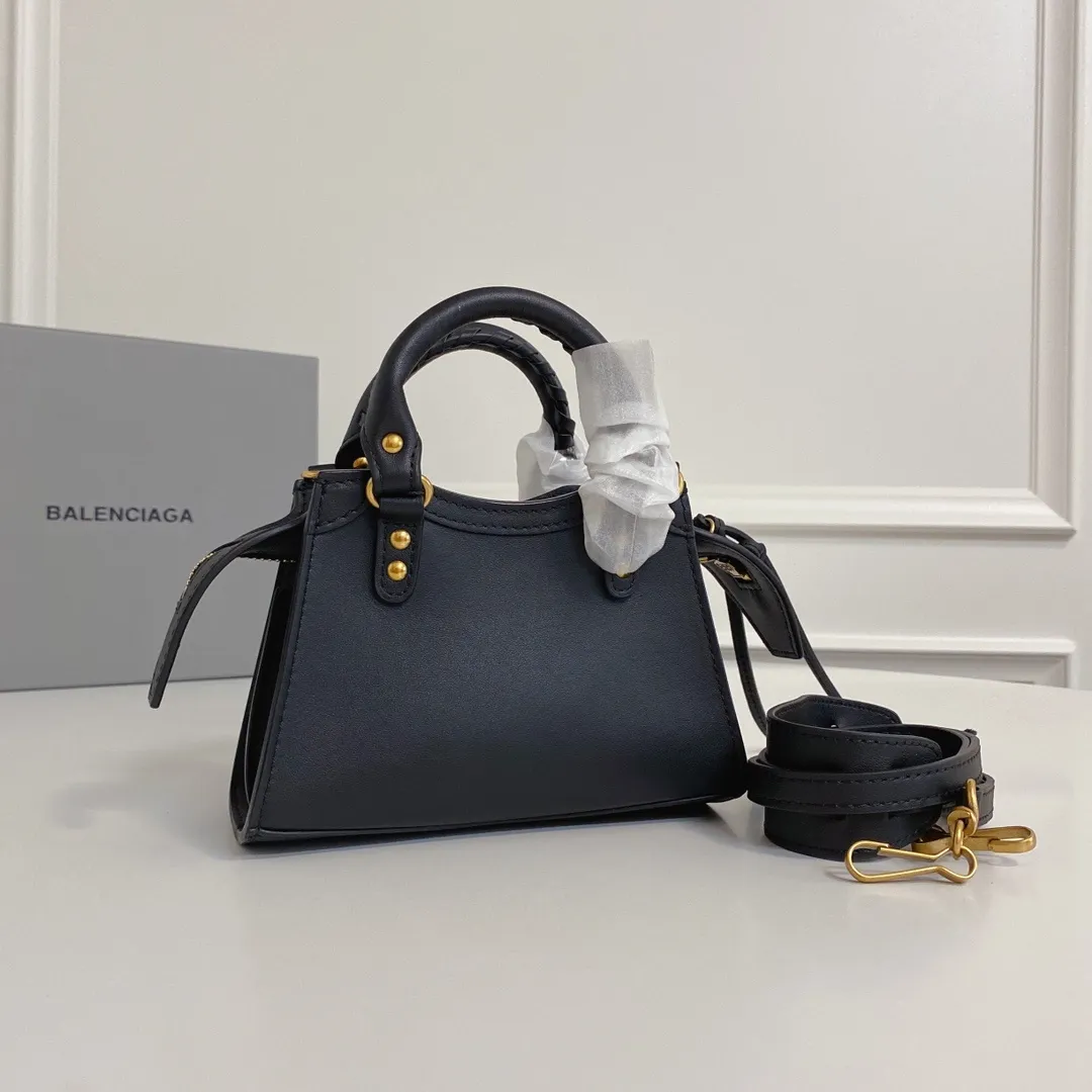 All categories Balenciaga Women's Bags (Balenciaga) Balenciaga 75057