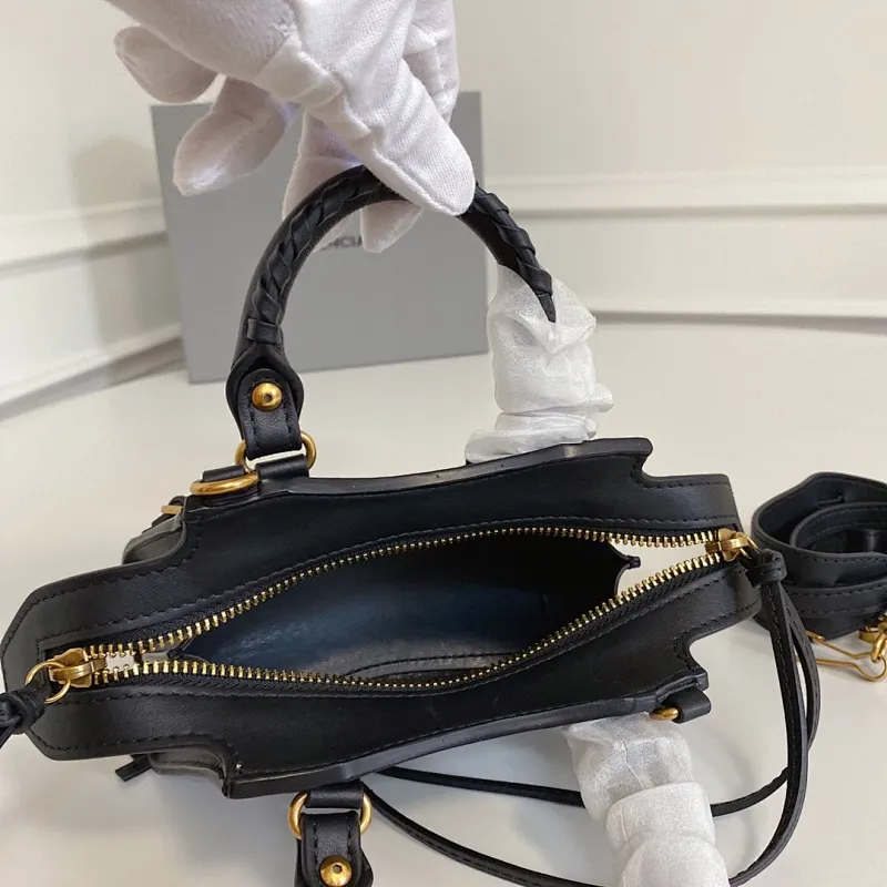 All categories Balenciaga Women's Bags (Balenciaga) Balenciaga 75057