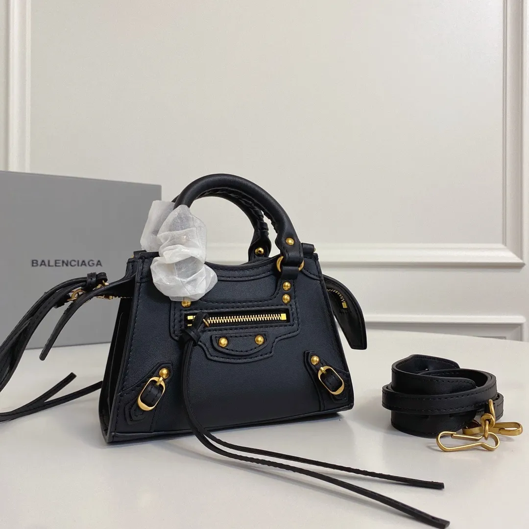 All categories Balenciaga Women's Bags (Balenciaga) Balenciaga 75057