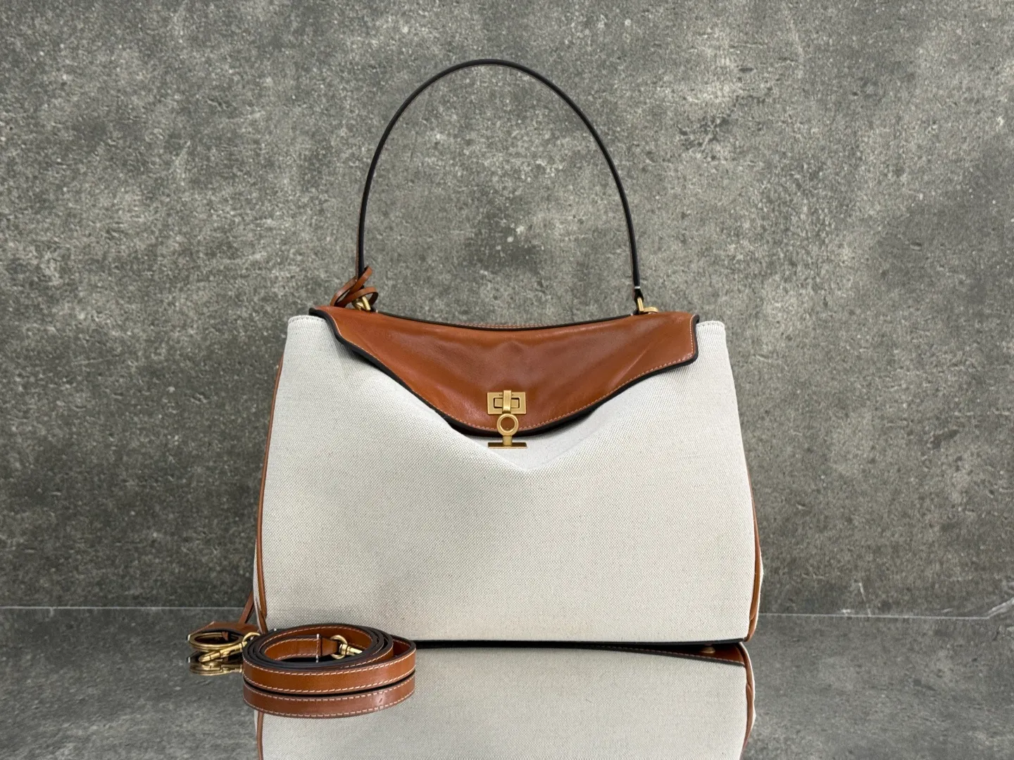 All Categories Balenciaga Women's Bags (Balenciaga) Balenciaga 0319