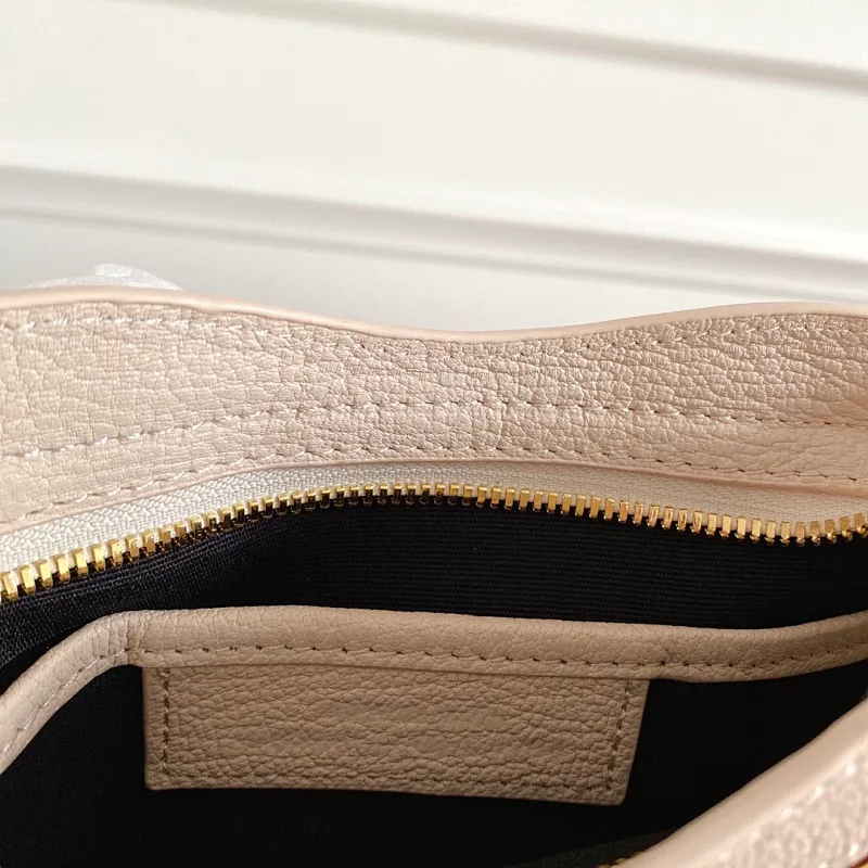 All Categories Balenciaga Women's Bags (Balenciaga) Balenciaga 195