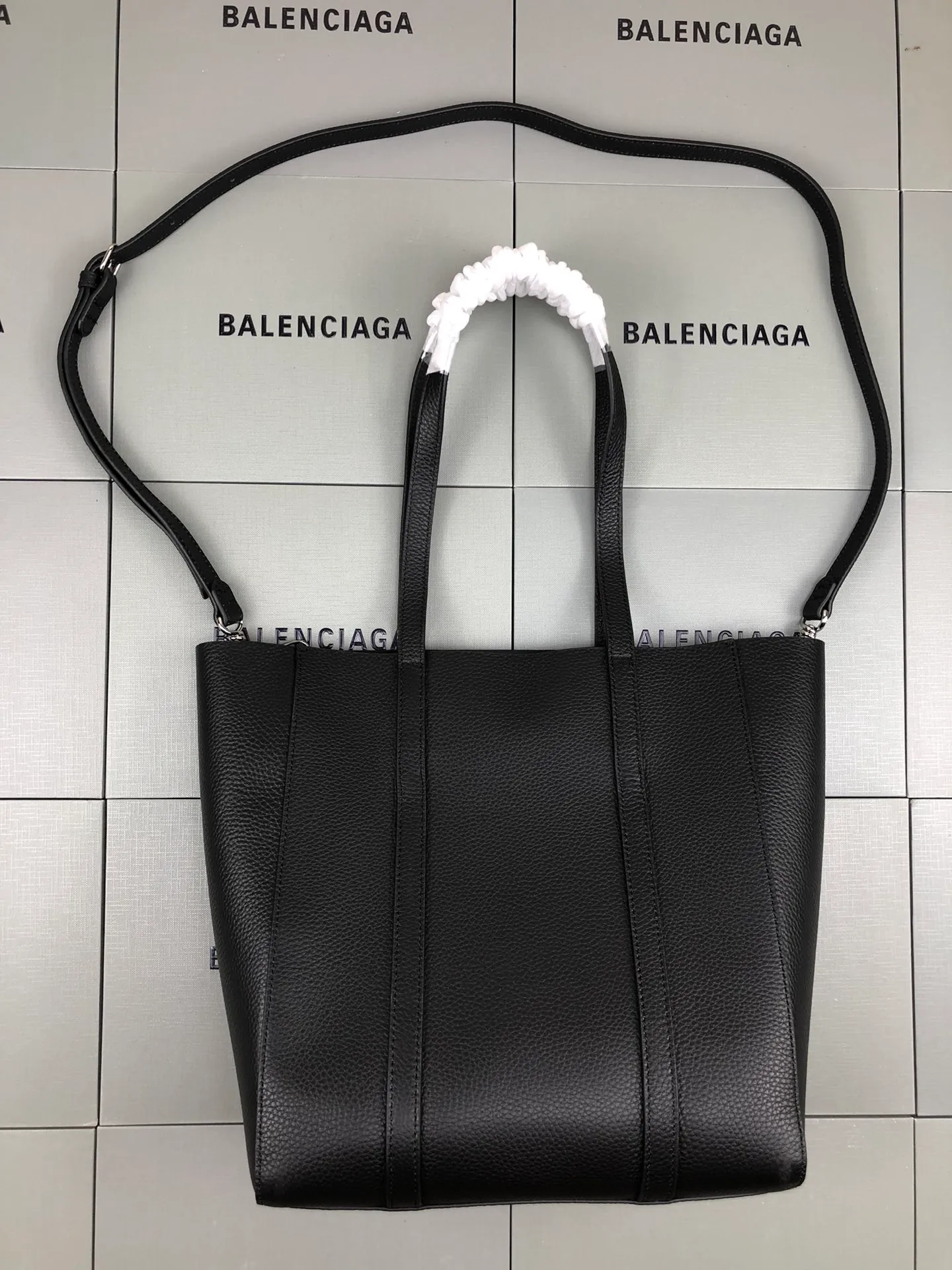 All Categories Balenciaga Women's Bags (Balenciaga) Balenciaga 1925