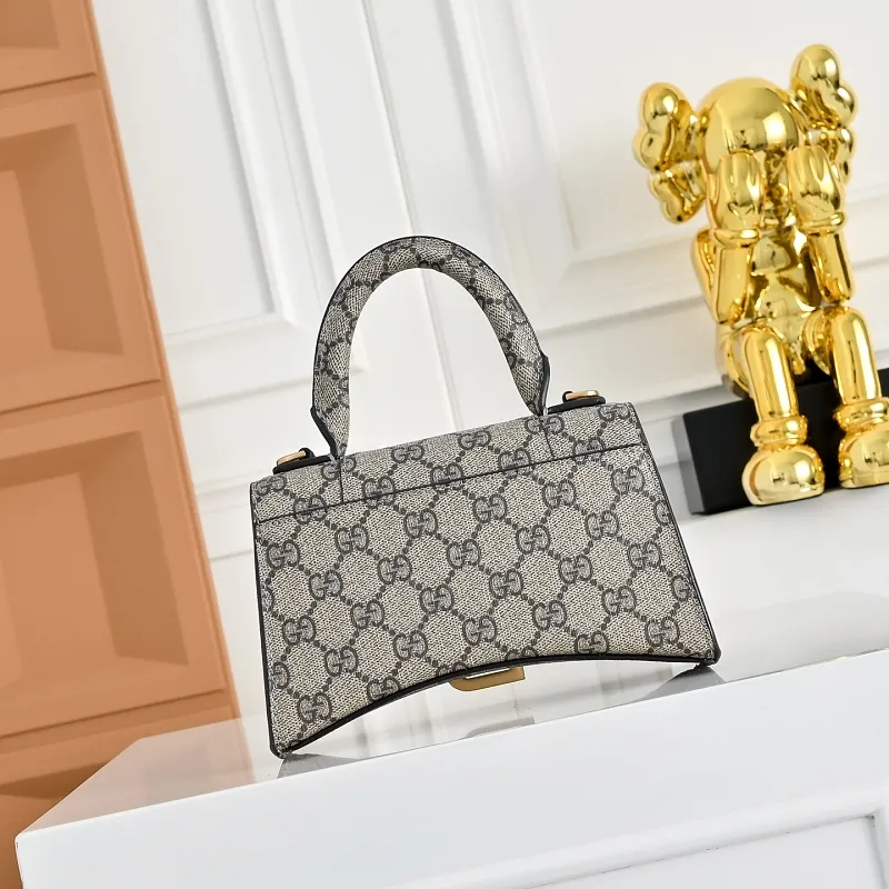 All Categories Balenciaga Women's Bags (Balenciaga) Balenciaga Original Order 1982
