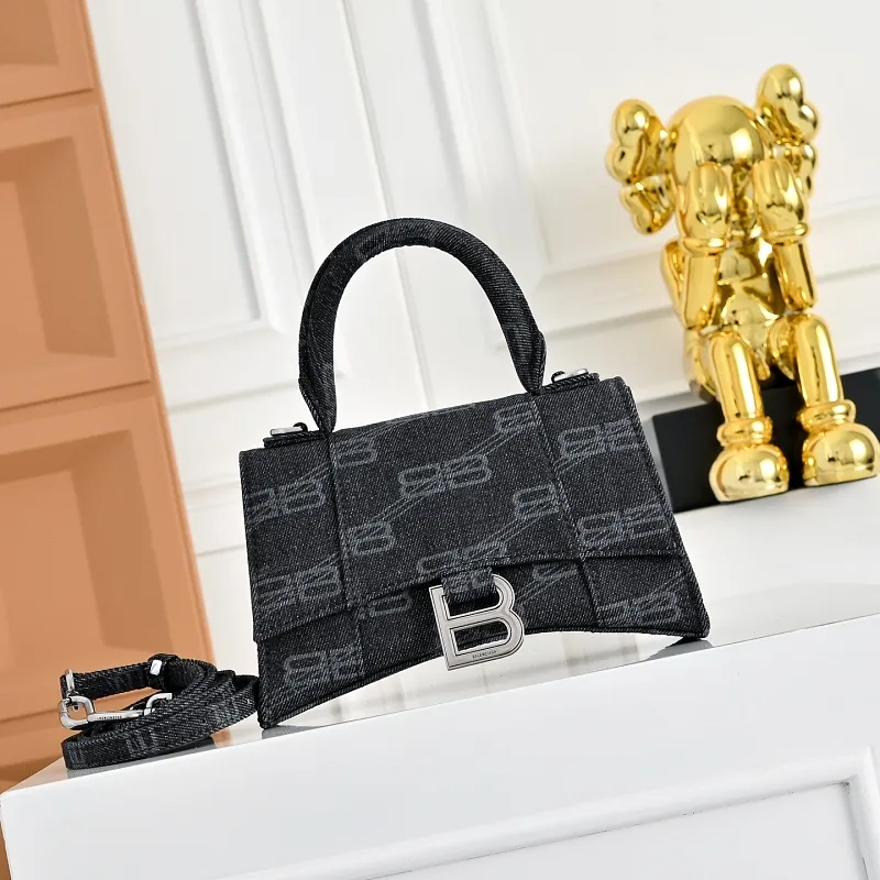 All Categories Balenciaga Women's Bags (Balenciaga) Balenciaga Original Order 1982