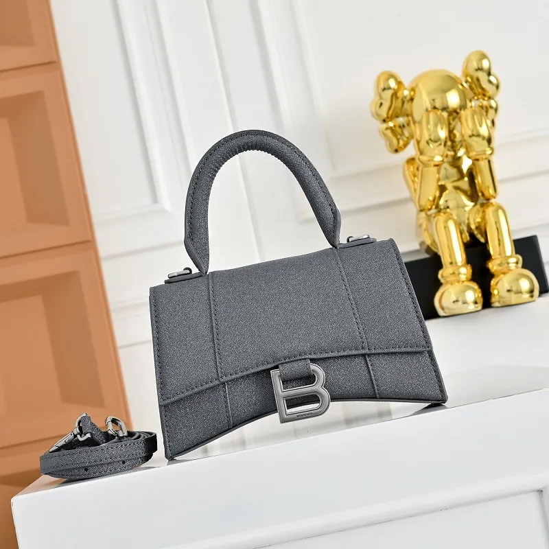 All Categories Balenciaga Women's Bags (Balenciaga) Balenciaga Original Order 1982
