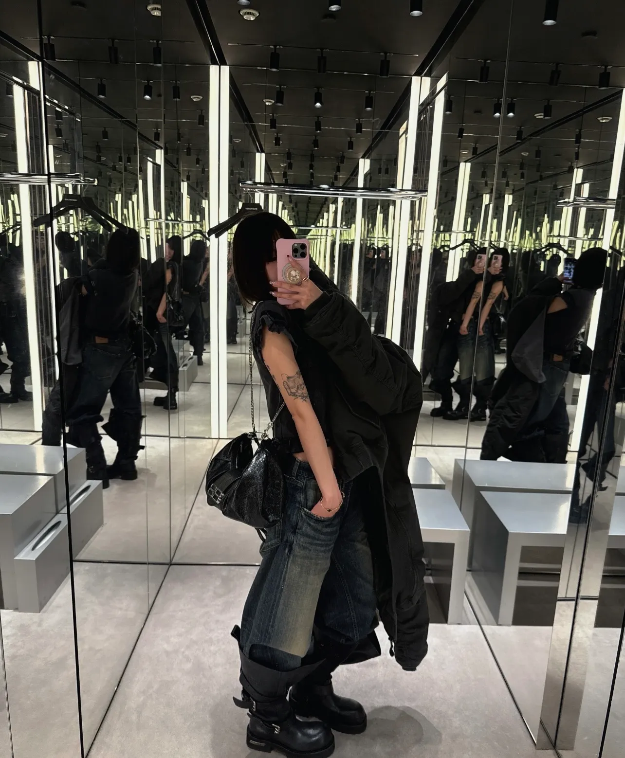 All Categories Balenciaga Women's Bags (Balenciaga) Balenciaga 9611