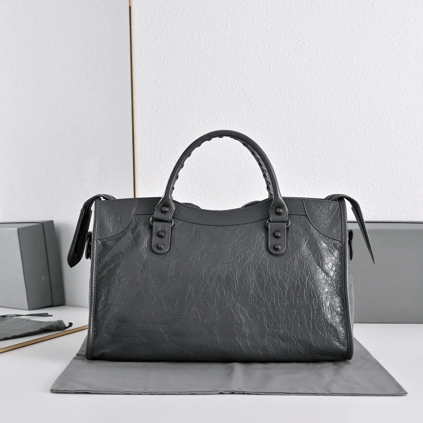 All Categories Balenciaga Women's Bags (Balenciaga) Balenciaga 2430
