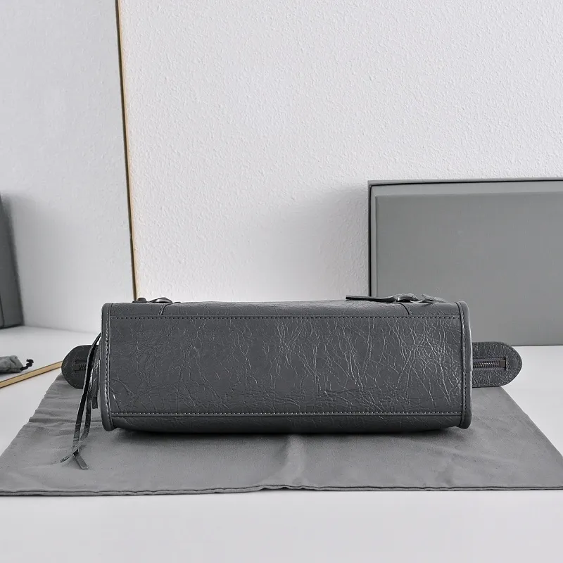 All Categories Balenciaga Women's Bags (Balenciaga) Balenciaga 2430