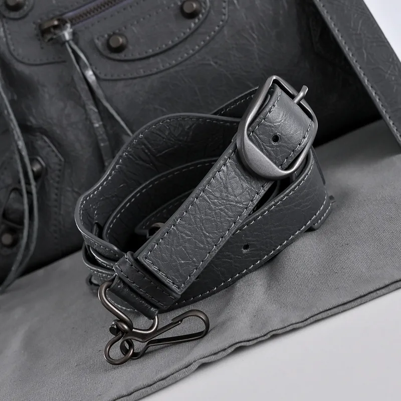 All Categories Balenciaga Women's Bags (Balenciaga) Balenciaga 2430