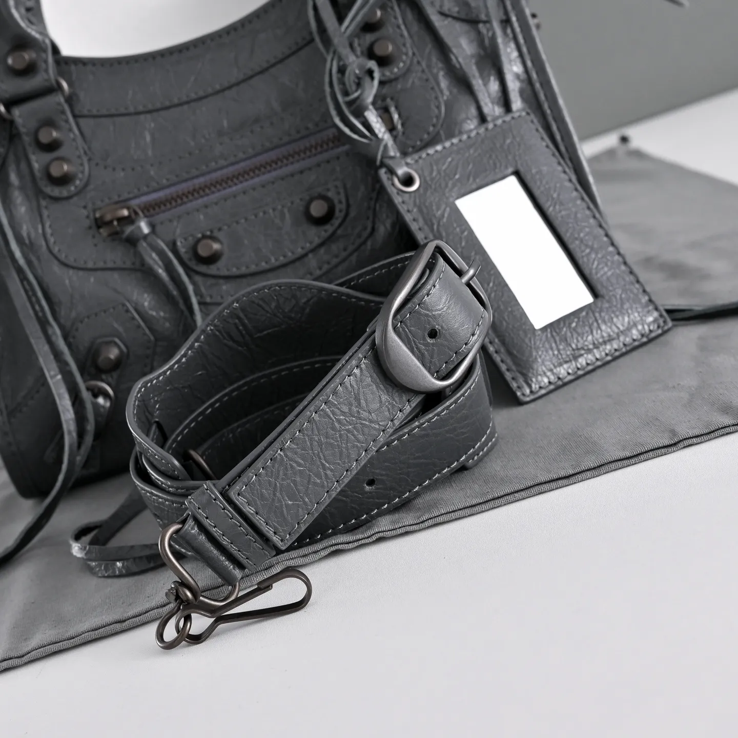 All Categories Balenciaga Women's Bags (Balenciaga) Balenciaga 2430