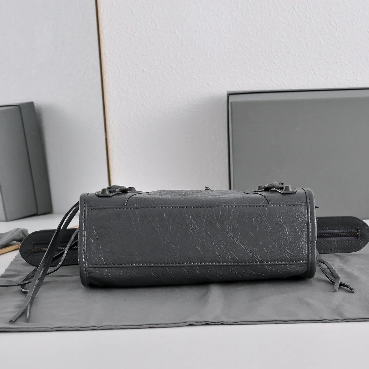 All Categories Balenciaga Women's Bags (Balenciaga) Balenciaga 2430