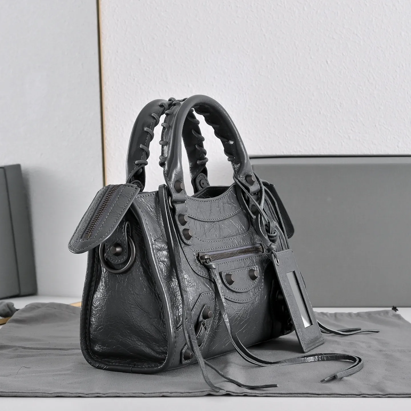 All Categories Balenciaga Women's Bags (Balenciaga) Balenciaga 2430