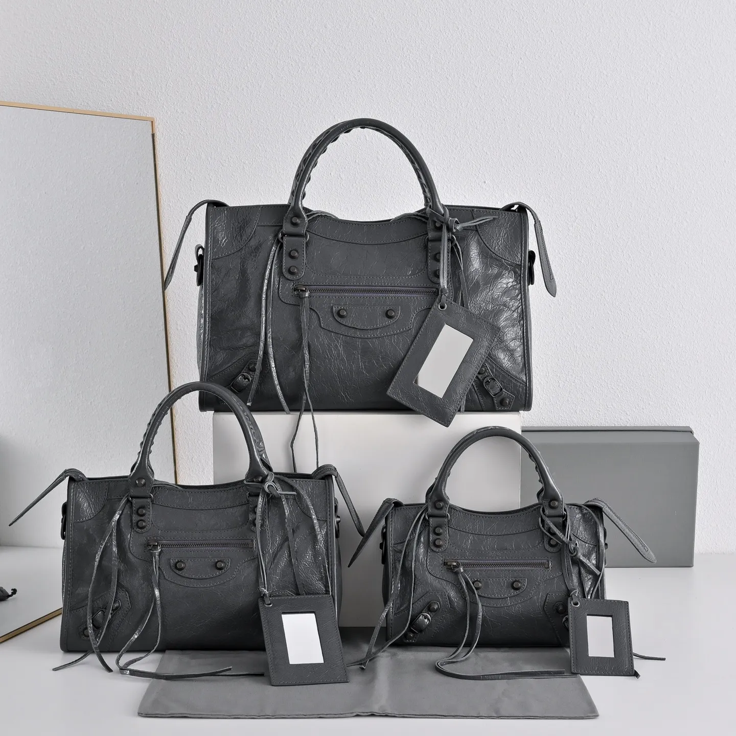 All Categories Balenciaga Women's Bags (Balenciaga) Balenciaga 2430